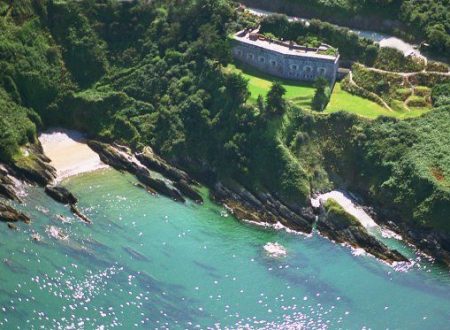 Polhawn Fort